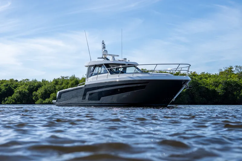 Last Waltz Yacht Photos Pics 