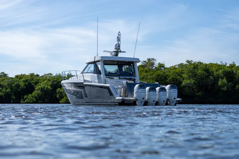 Last Waltz Yacht Photos Pics 