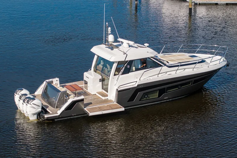 Last Waltz Yacht Photos Pics 