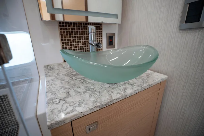 Last Waltz Yacht Photos Pics 