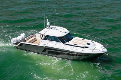Yacht