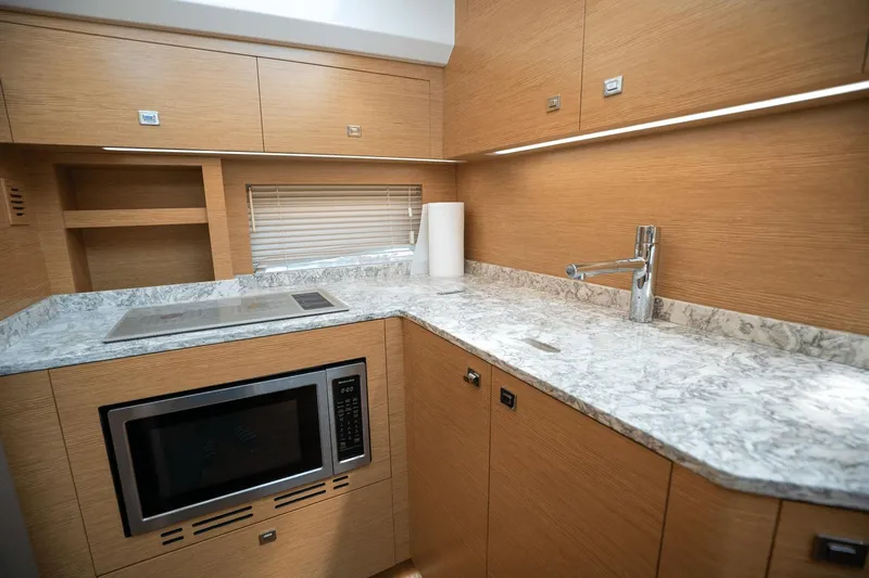 Last Waltz Yacht Photos Pics 