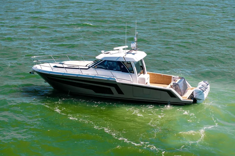 Last Waltz Yacht Photos Pics 