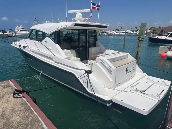 B.u.b. Yacht Photos Pics 