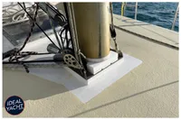 Deck of 1976 BOUVIER/JOUFFRAY BILINGA yacht with mast and rigging details.