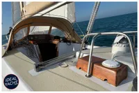 Sailing yacht BOUVIER JOUFFRAY BILINGA 1976 on open sea, featuring cockpit and sails.