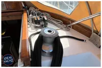 Deck of 1976 BOUVIER/JOUFFRAY BILINGA yacht with winch and ropes.