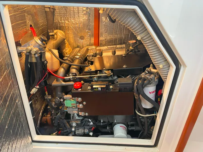 Manawa Yacht Photos Pics 