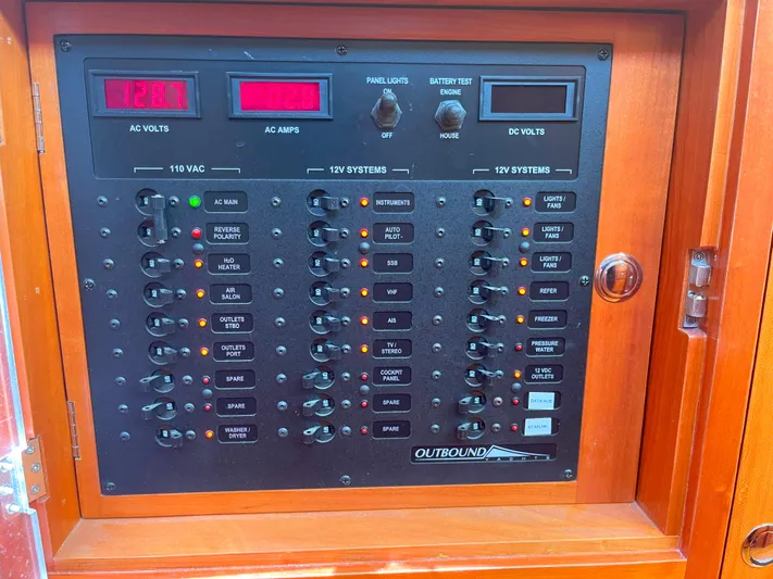 Manawa Yacht Photos Pics 