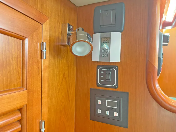 Manawa Yacht Photos Pics 