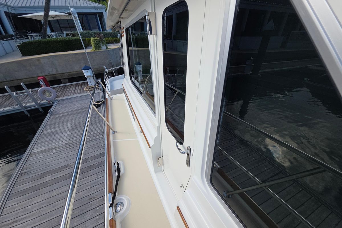 2017 Sabre 48 
