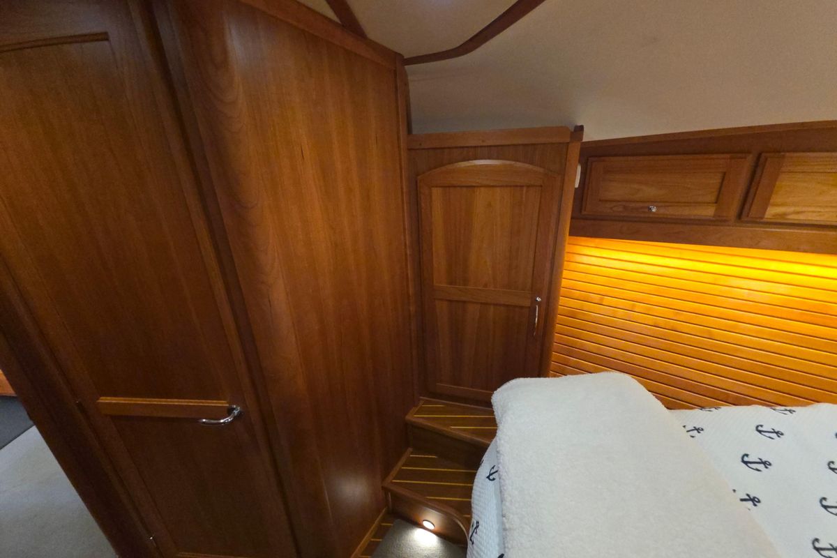 2017 Sabre 48 
