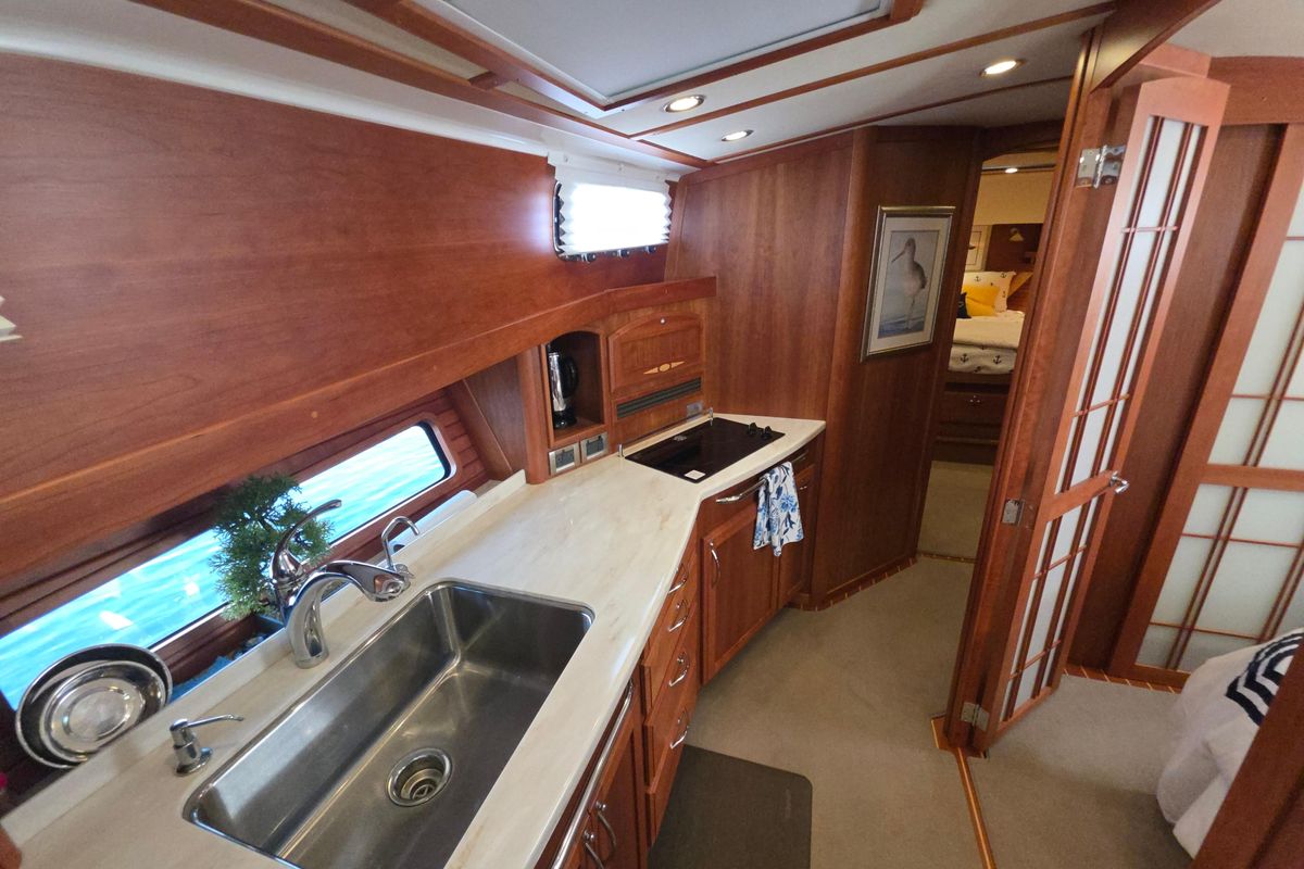2017 Sabre 48 