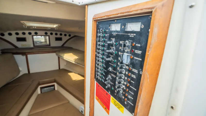 Tail Chaser III Yacht Photos Pics 