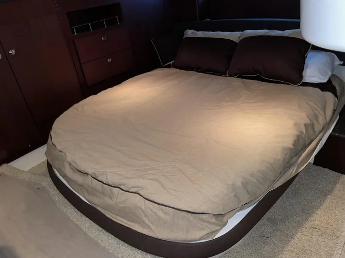 Good Karma Yacht Photos Pics 2012 Meridian 441 - Image 41