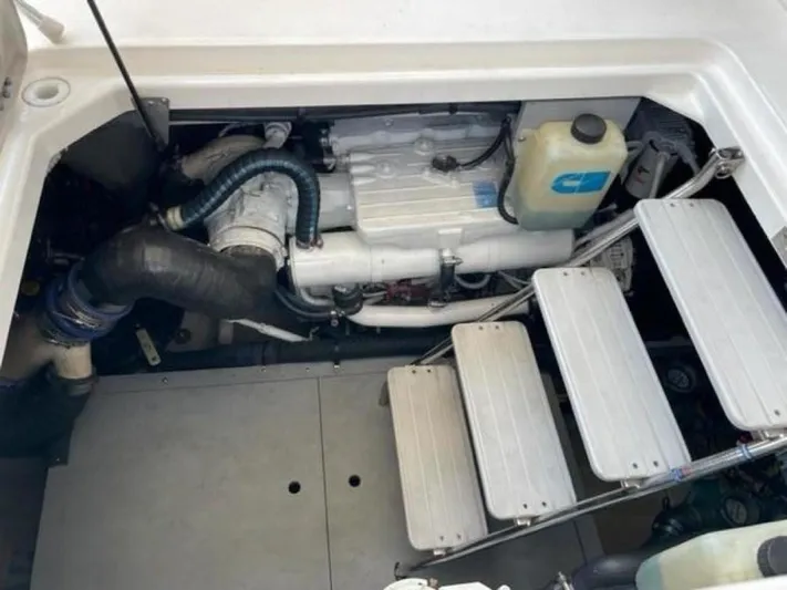 Good Karma Yacht Photos Pics 2012 Meridian 441 - Image 54