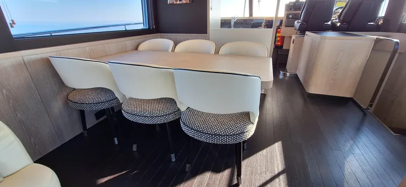 Bella Vita Yacht Photos Pics 