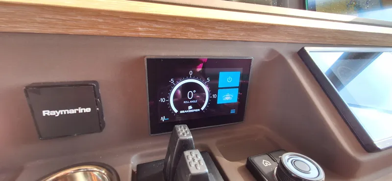 Bella Vita Yacht Photos Pics 