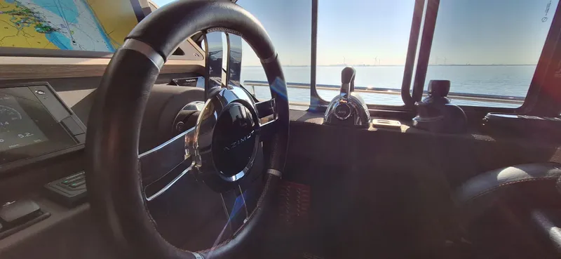 Bella Vita Yacht Photos Pics 