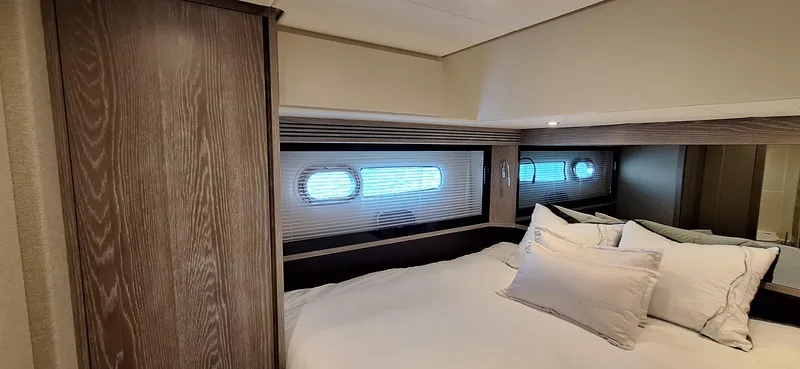 Bella Vita Yacht Photos Pics 