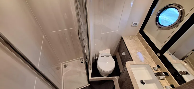 Bella Vita Yacht Photos Pics 