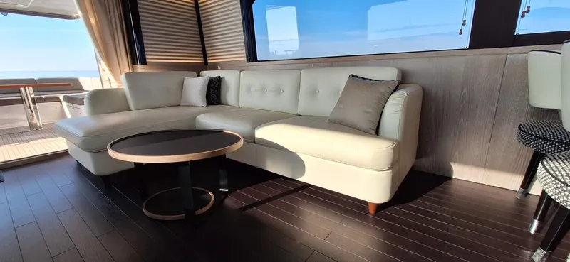 Bella Vita Yacht Photos Pics 