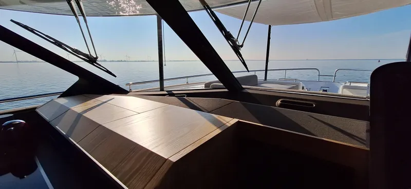 Bella Vita Yacht Photos Pics 