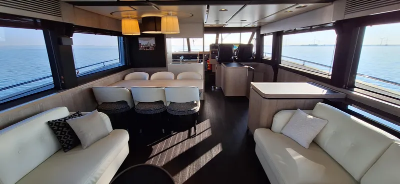 Bella Vita Yacht Photos Pics 