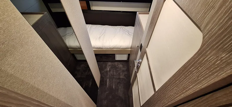 Bella Vita Yacht Photos Pics 