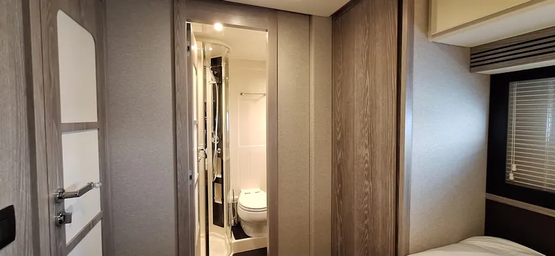 Bella Vita Yacht Photos Pics 