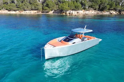 Tesoro T 40
