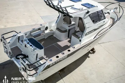2025 Extreme Boats 745 Walk Around