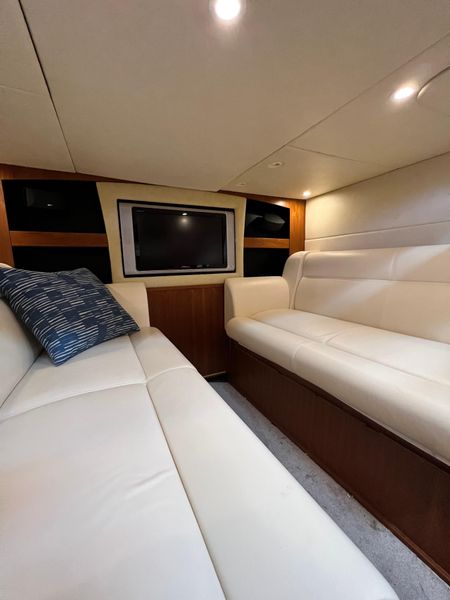 2008 Tiara Yachts 3900 Sovran