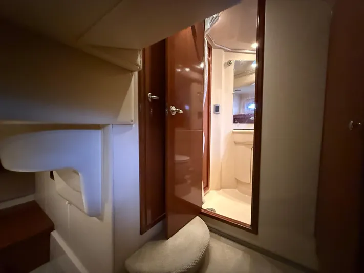 Diamonds Wild Yacht Photos Pics Interior view of 2006 Meridian 411 Sedan yacht bathroom entrance.