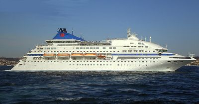 Cruise Ship - 960 / 1200 Passengers - Stock No. S2002