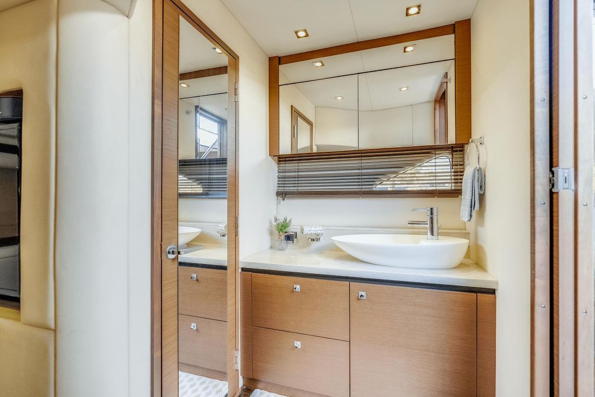 2013 Sea Ray 50 