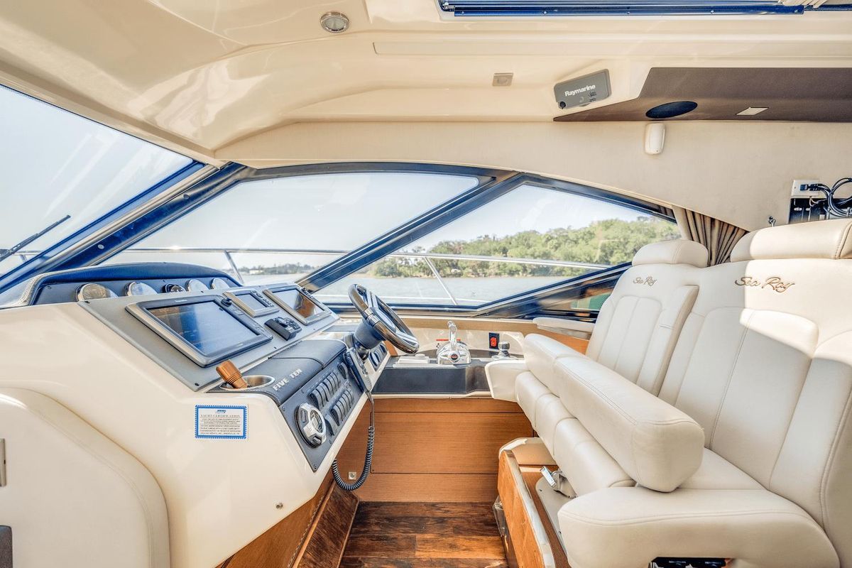 2013 Sea Ray 50 