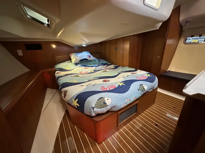 Lanikai Yacht Photos Pics 