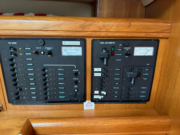 Lanikai Yacht Photos Pics 