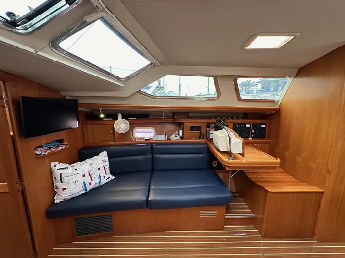 Lanikai Yacht Photos Pics 