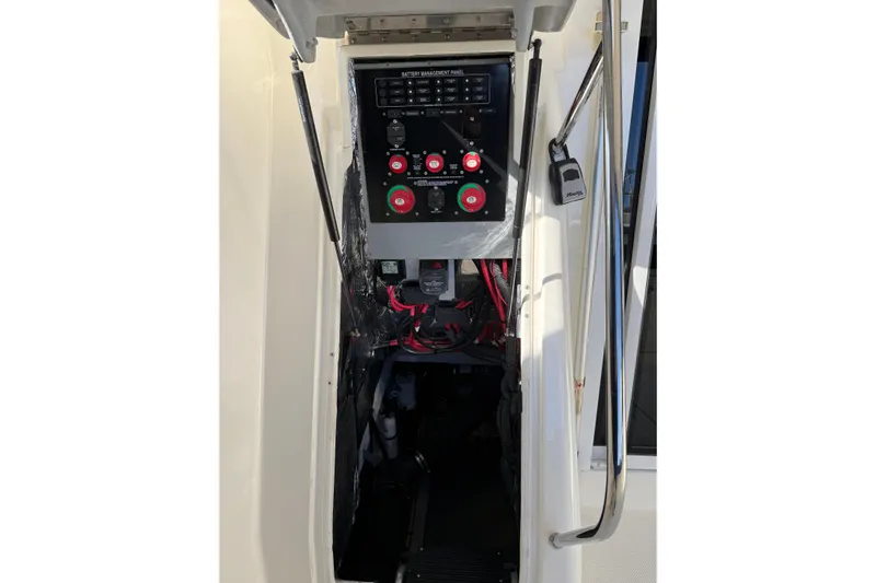  Yacht Photos Pics 2007 Meridian 411 Sedan battery management panel with control switches and wiring.