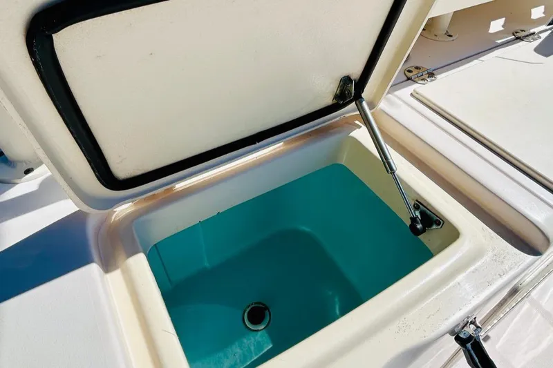 The Office Yacht Photos Pics 2012 Grady-White Canyon 366 livewell compartment with open lid.