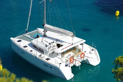 2016 Lagoon 400 S2
