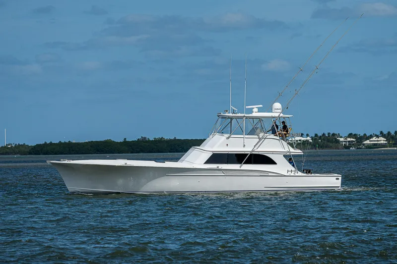 Retribution Yacht Photos Pics 