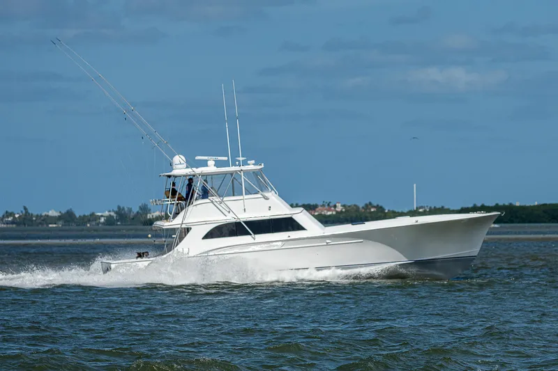 Retribution Yacht Photos Pics 