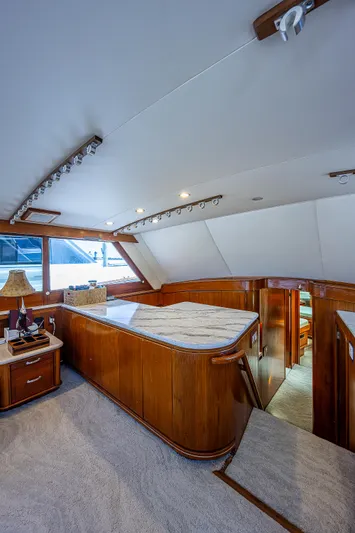 Retribution Yacht Photos Pics 