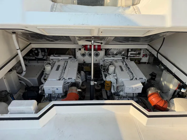 Club Car Yacht Photos Pics 