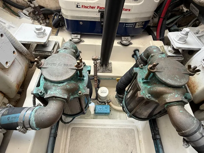 Club Car Yacht Photos Pics 