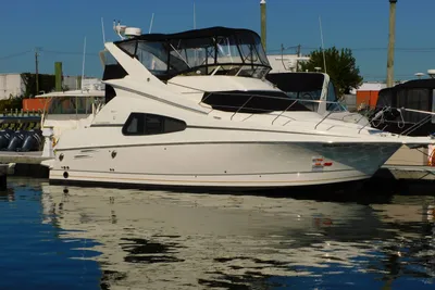 2004 Silverton Sport Bridge 330