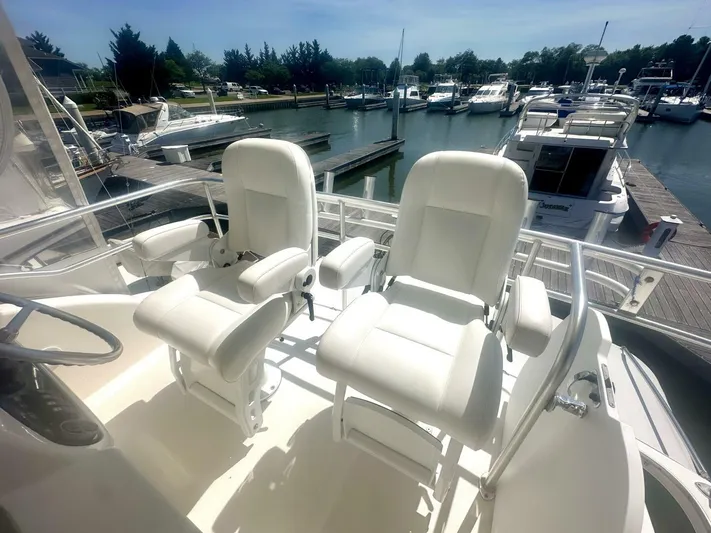 Golden Rule Yacht Photos Pics 2006 Riviera 42 Fly - Image 8